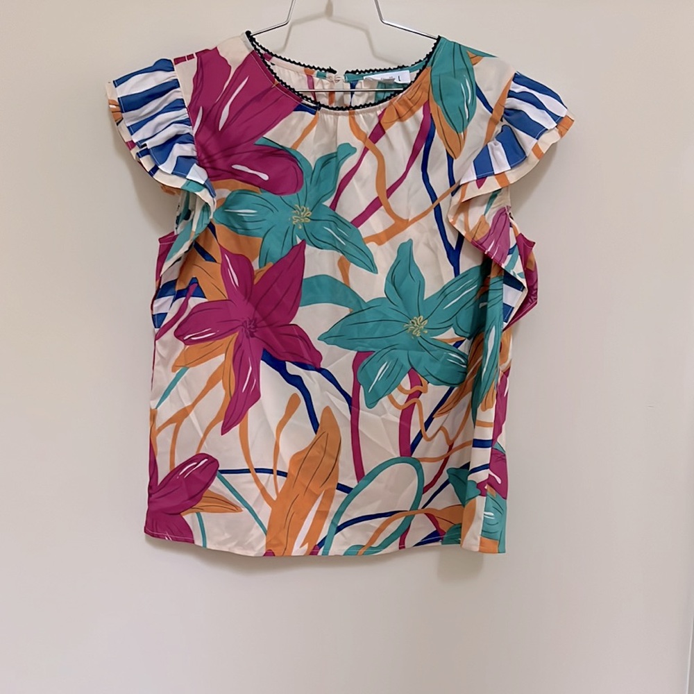 THML Abstract Floral Top In Multi - Picture 5 of 9